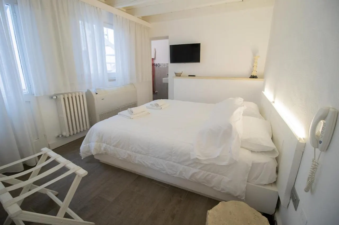 Bed and Breakfast Casa Balmes Lecce Frühstückspension
