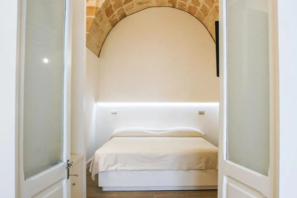 レッチェ カーサ バルメス Bed & Breakfast